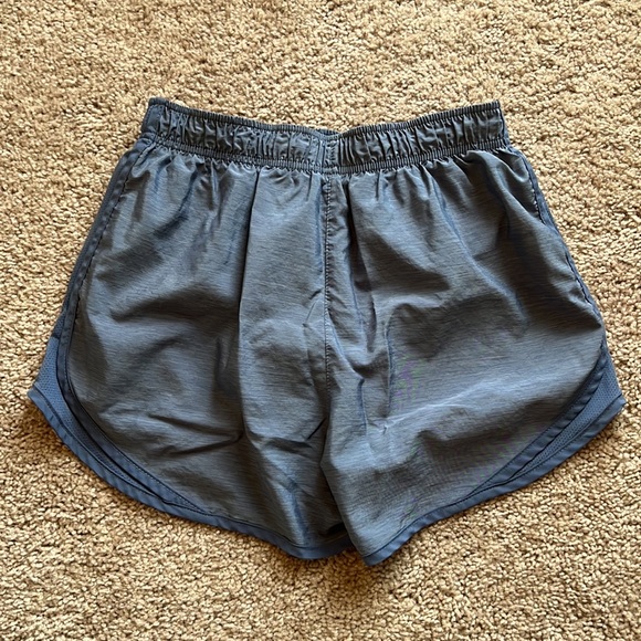 Nike Shorts - Picture 4 of 4